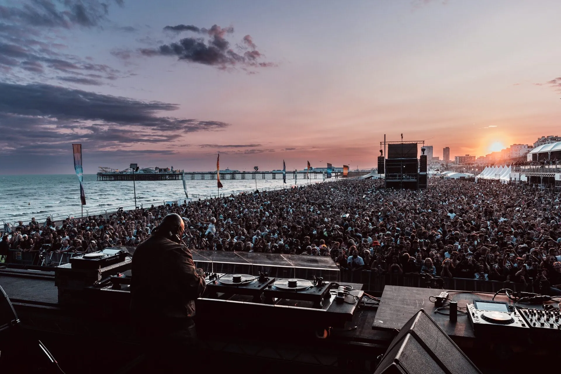 Festival crowd on Brighton Beach